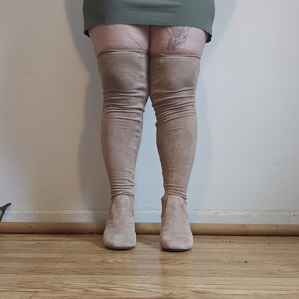 M4d3 Elegant Tan Thigh High Women's Boots - Picture 3 of 5